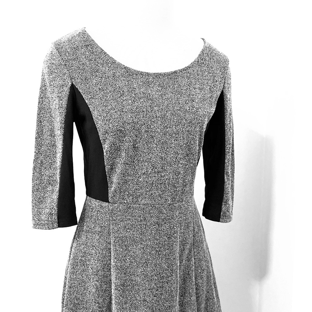 Super Cute Divided Dress! EUC!